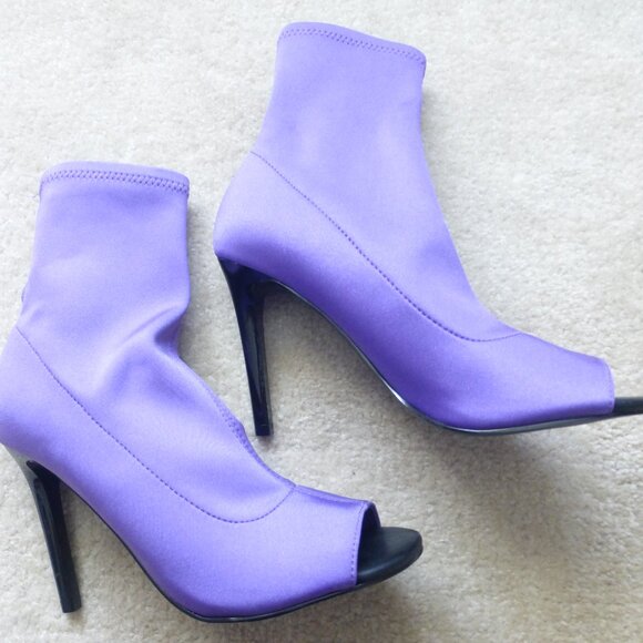 CALL IT SPRING bright purple pull-on sock mid-ankle booties - Picture 4 of 9
